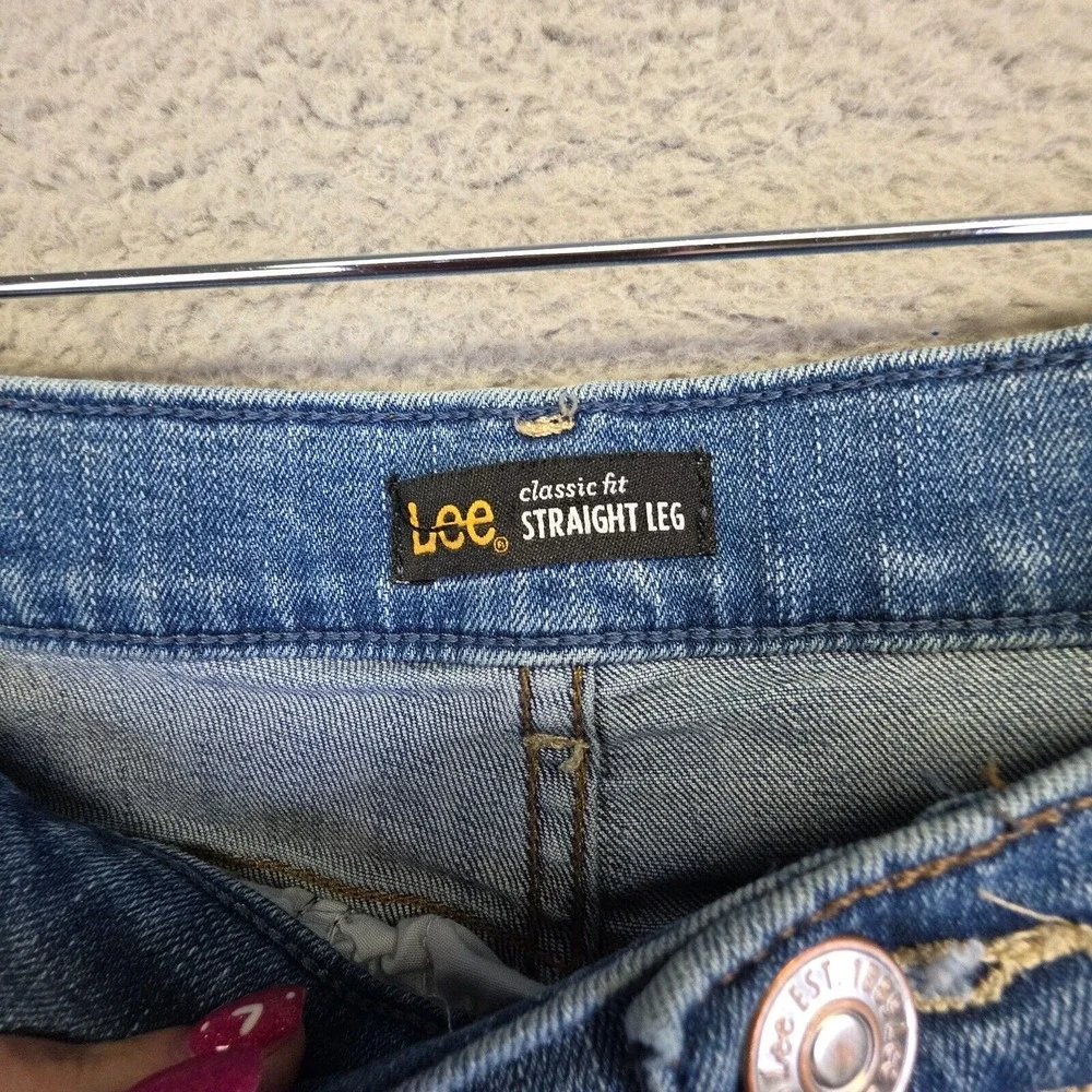 Lee Jeans Women 30x29 Blue Classic Fit Straight Leg Medium Wash Mid Rise Stretch
